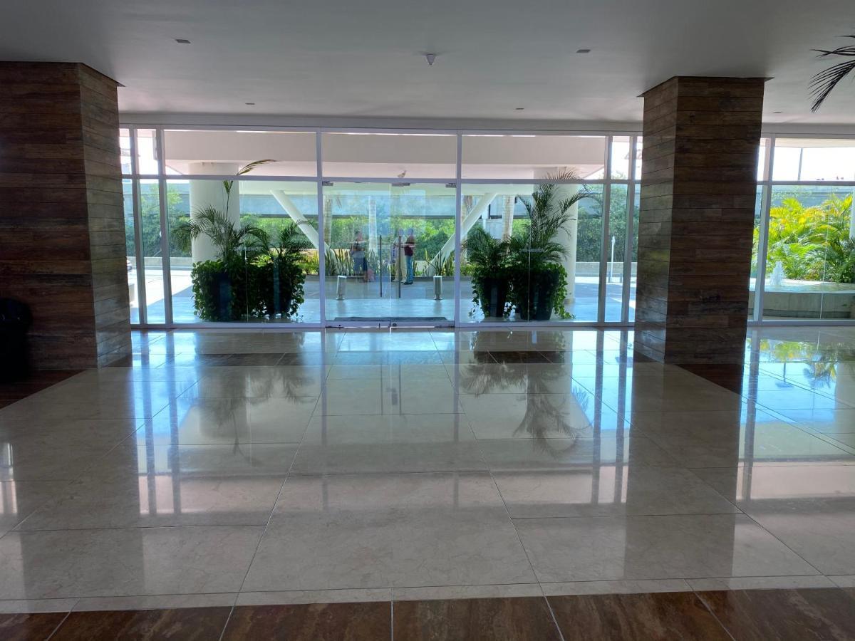 Hermoso Con Todas Comodidades Acceso Directo A La Playa Morros Epic Sector La Boquilla Cumple Protocolos De Bioseguridad Apartamento