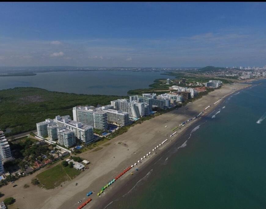 Hermoso Con Todas Comodidades Acceso Directo A La Playa Morros Epic Sector La Boquilla Cumple Protocolos De Bioseguridad Apartamento *