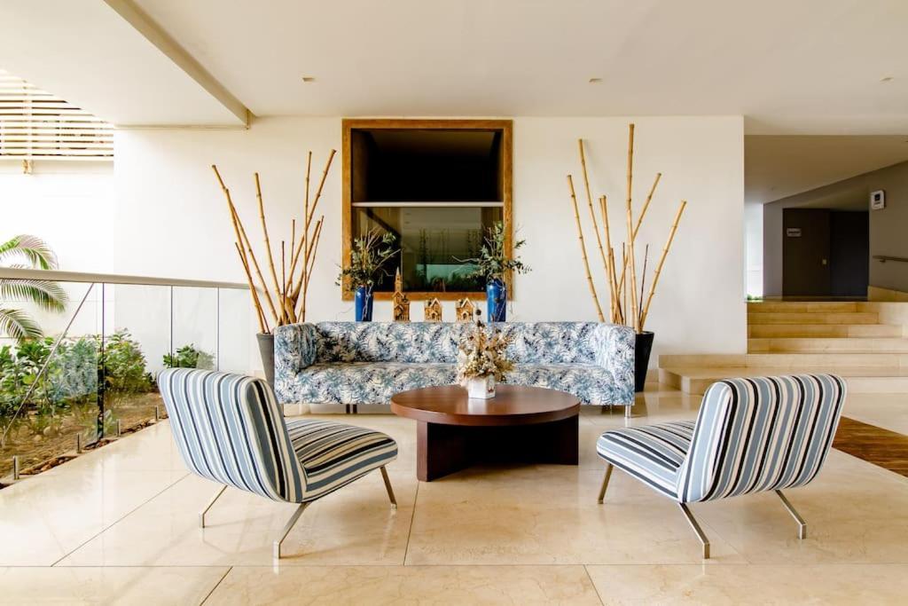 Hermoso Con Todas Comodidades Acceso Directo A La Playa Morros Epic Sector La Boquilla Cumple Protocolos De Bioseguridad Apartamento