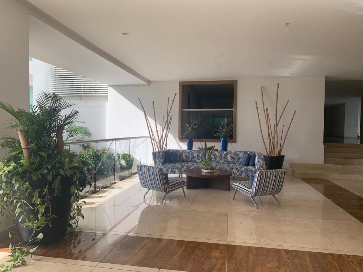 Apartment Hermoso Apartamento: Beachfront Comfort With Direct Access