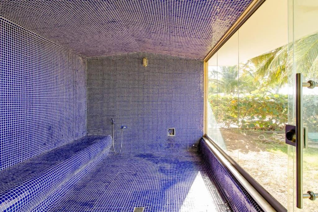 Hermoso Apartamento: Beachfront Comfort With Direct Access Apartment Cartagena